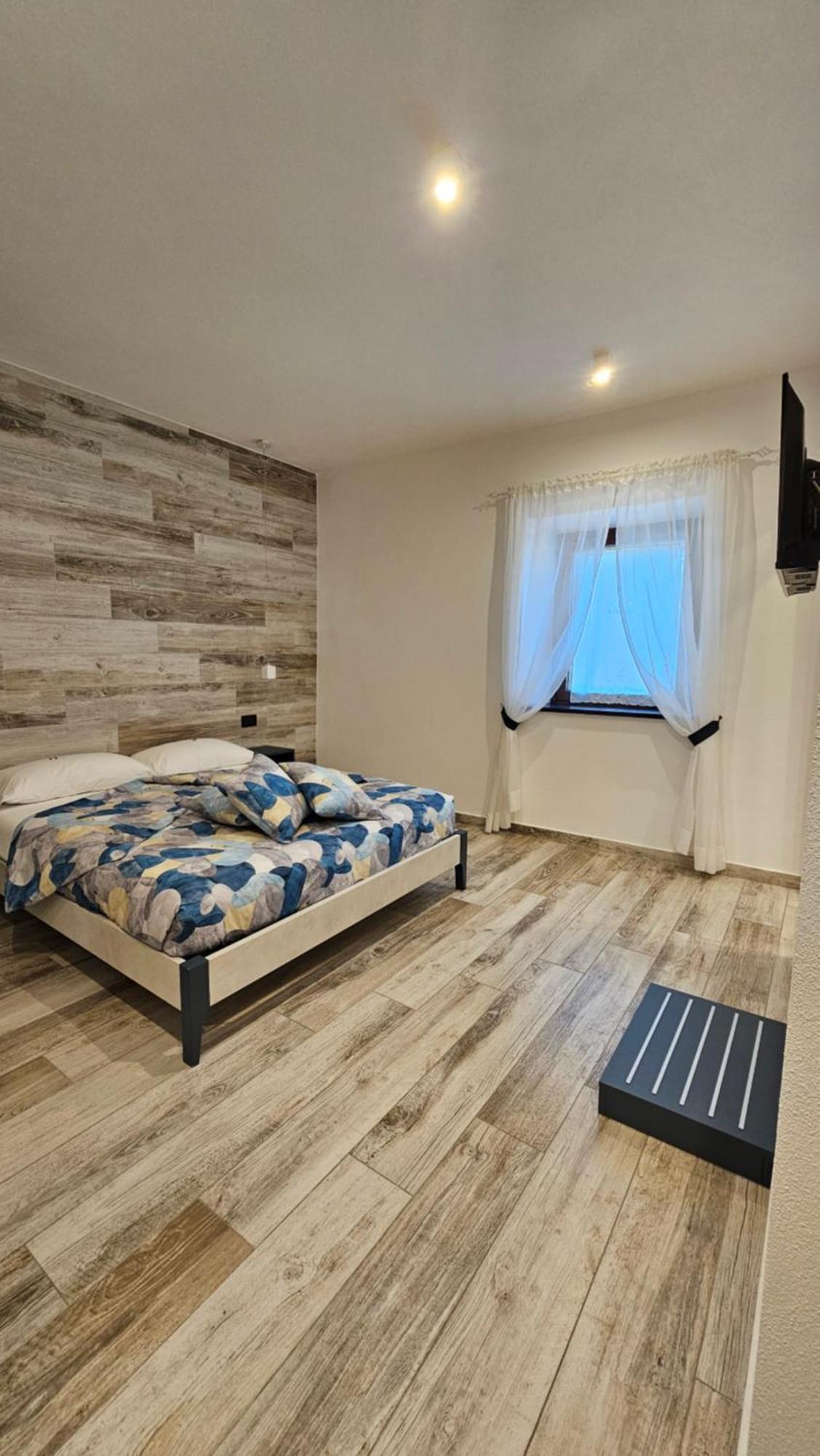 Il Gaudente B&B ซานตาฟิโอรา ภายนอก รูปภาพ